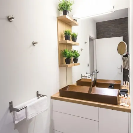 La Belle Adresse * 디종