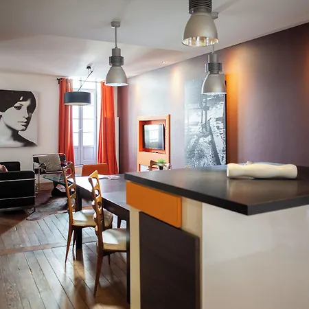 Lägenhet La Belle Adresse Dijon