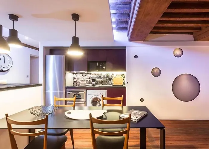 La Belle Adresse Apartment *